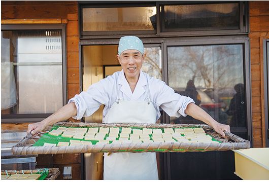 大豆の究極の姿が長野県にあった 旨味と保存性を兼ね備えた長野県の誇る伝統食 凍り豆腐 のご紹介 長野県の旬な情報を随時発信 Nagano Topics しあわせ商談サイトnagano